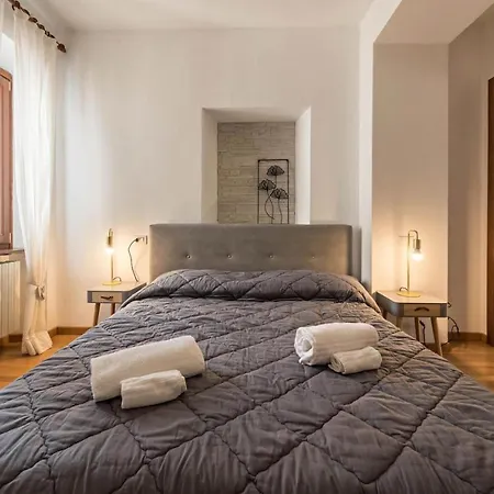 La Casa Del Borgo Con Parcheggio * Malcesine
