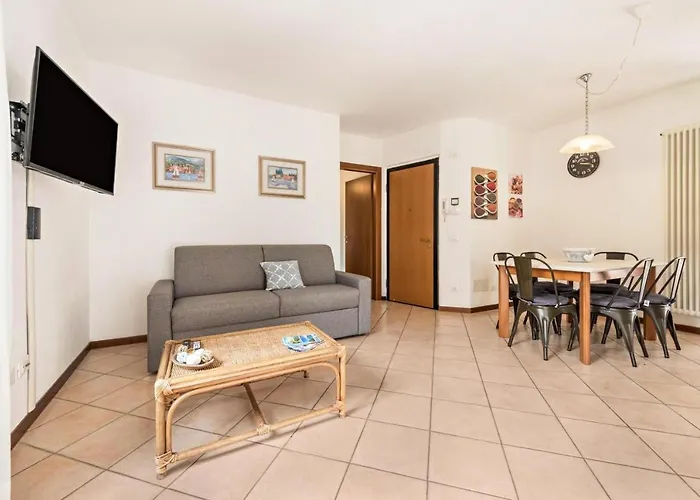 Apartament La Casa Del Borgo Con Parcheggio *