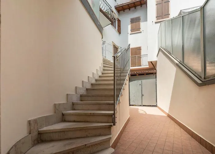 Apartament La Casa Del Borgo Con Parcheggio *